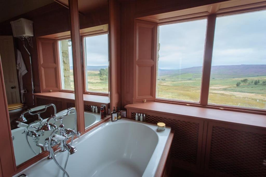 Moscar Lodge, Peak District Ughill 外观 照片
